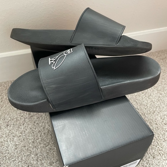 OVO slides - Picture 4 of 5